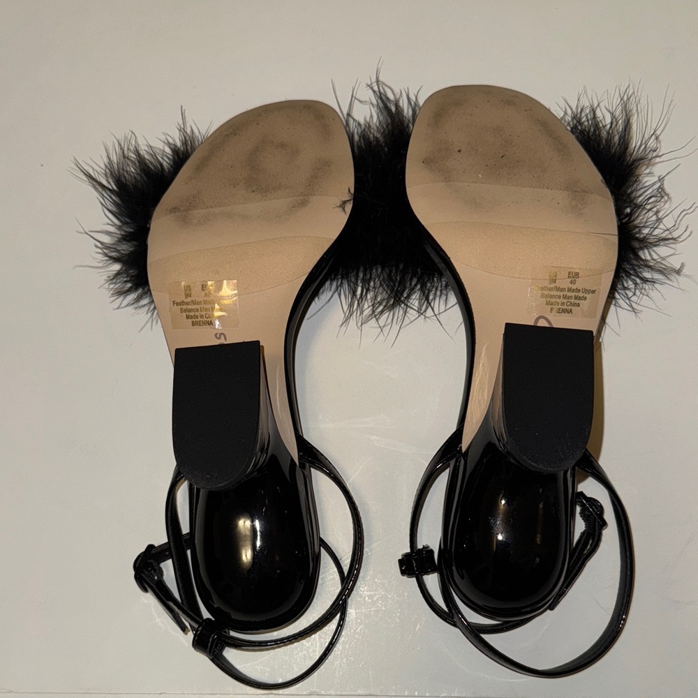 Circus Ny Brenna Black Feathered Women's Sandals - Picture 4 of 5